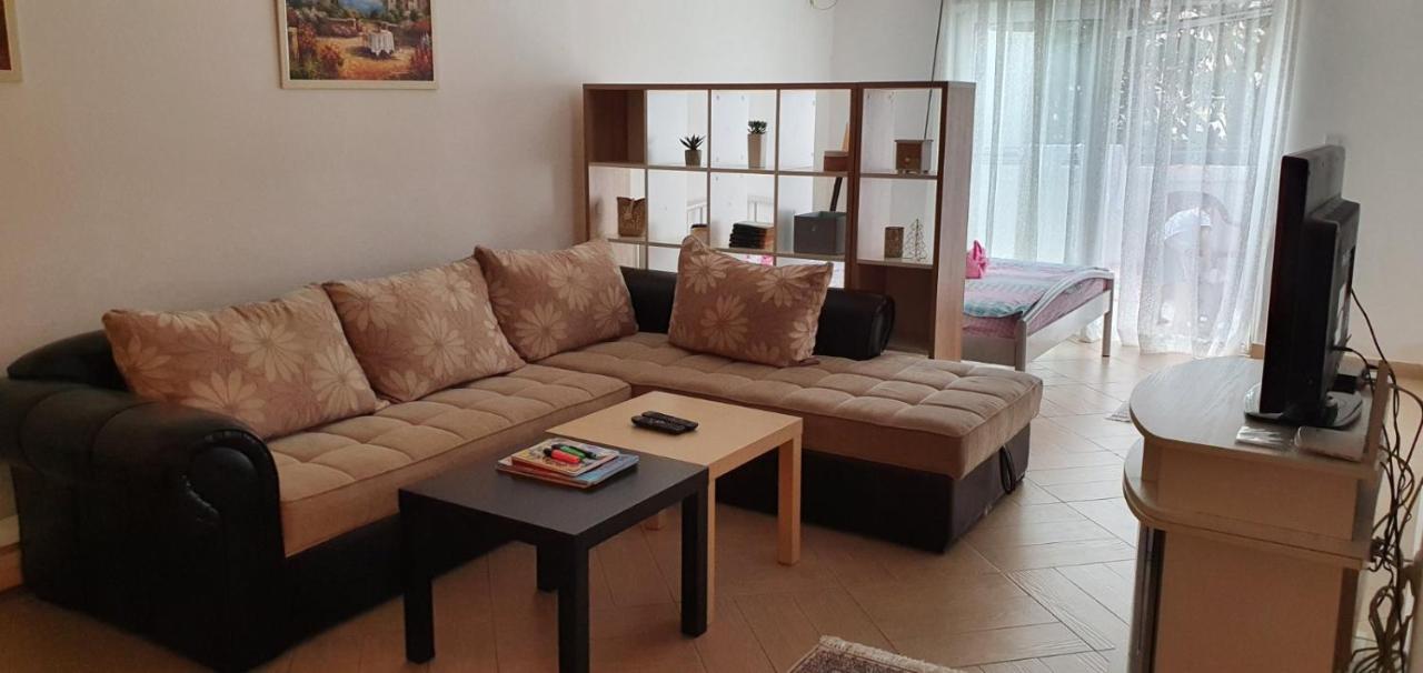 Appartement Iskra à Budva Extérieur photo